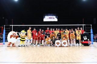 激レア❗️❗️SVリーグ　ウルフドッグス名古屋　支給ポロシャツ 激レア❗️❗️SVリーグ ウルフドッグス名古屋 支給ポロシャツ